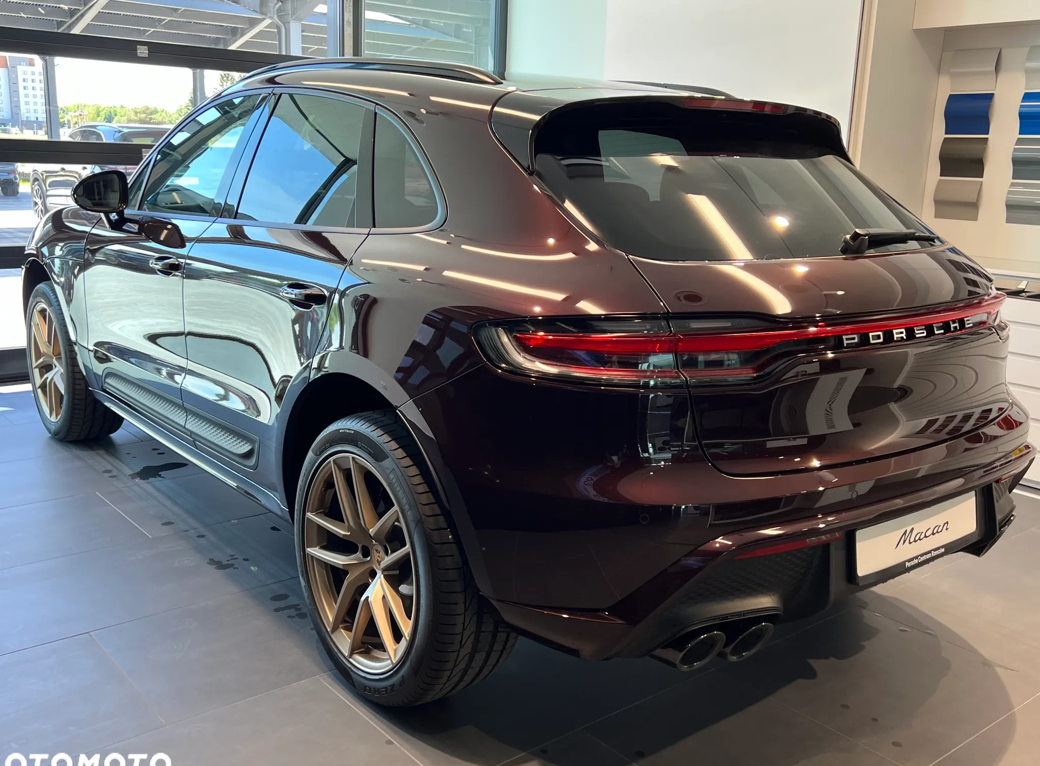 Porsche Macan cena 360338 przebieg: 10, rok produkcji 2024 z Żarki małe 29